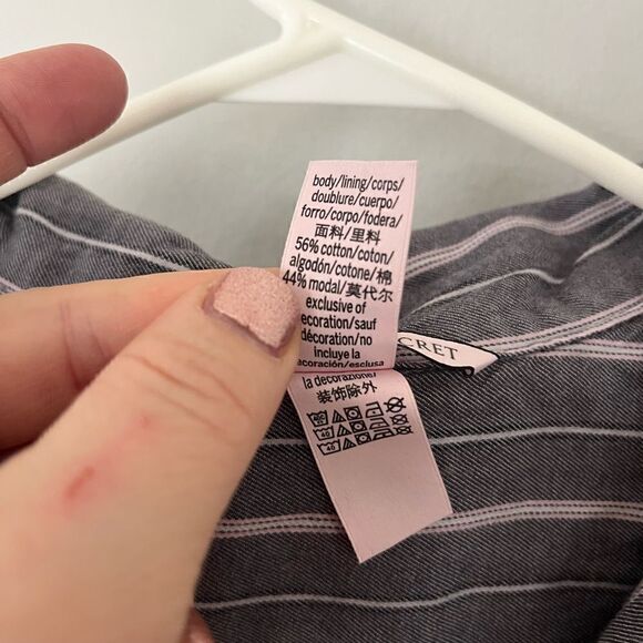 Victoria’s Secret gray, white and pink nightshirt - Picture 4 of 7